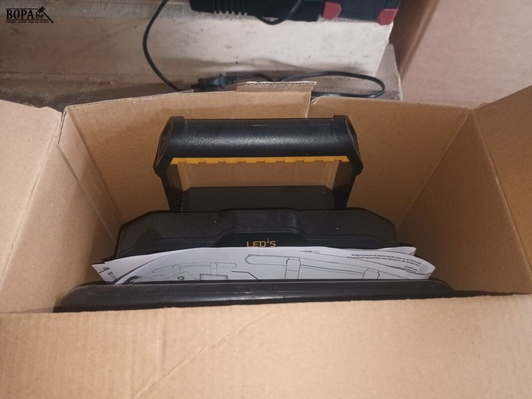 Oplaadbaar werflicht – foto 3 – kavel bij BOPA Auctions, Houthulst