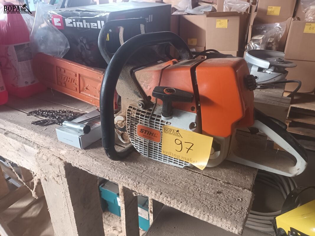 Kettingzaag Stihl – foto 2 – kavel bij BOPA Auctions, Poperinge