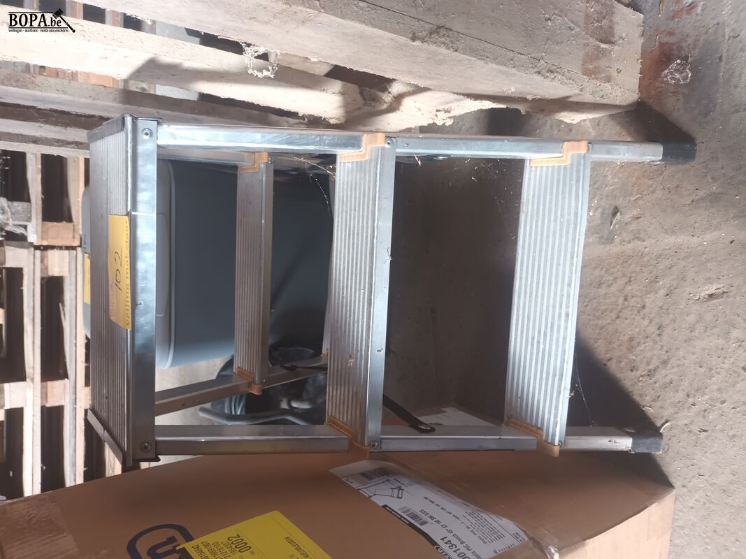 Aluminium trapje – foto 2 – kavel bij BOPA Auctions, Houthulst