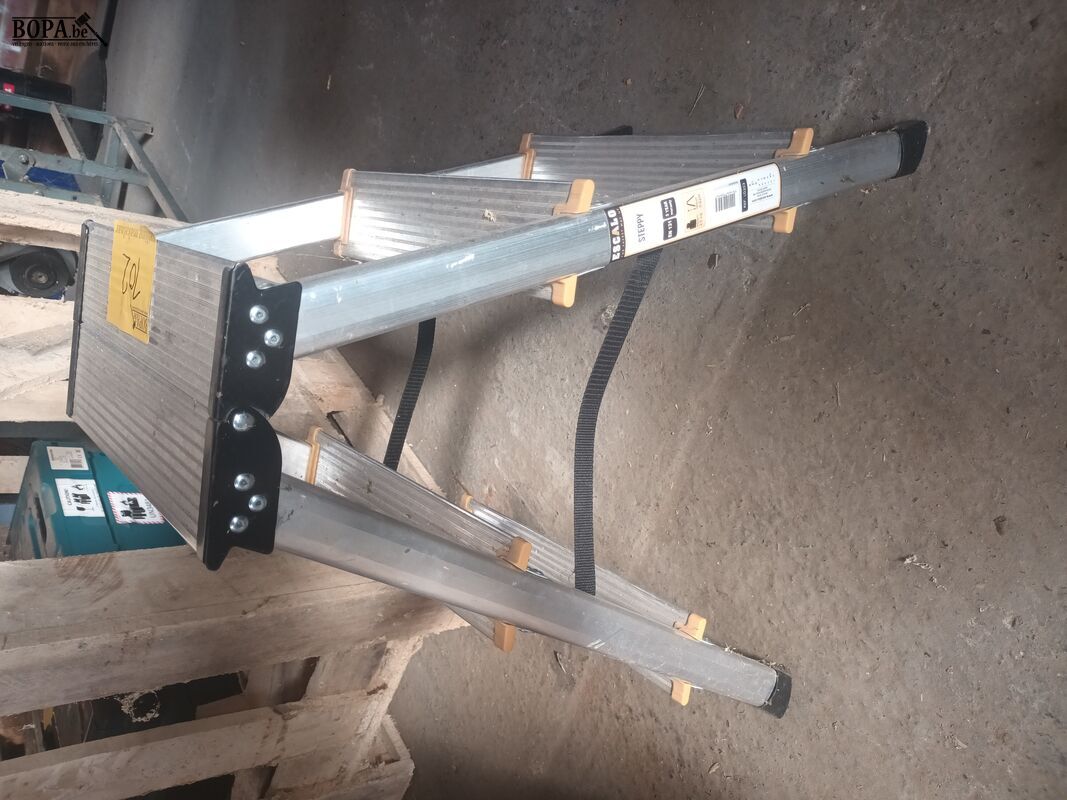 Aluminium trapje – foto 3 – kavel bij BOPA Auctions, Houthulst