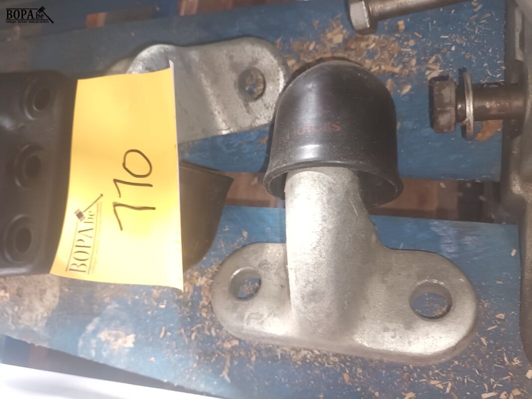 Sleepoog, trekhaken en geremde koppeling – foto 4 – kavel bij BOPA Auctions, Houthulst