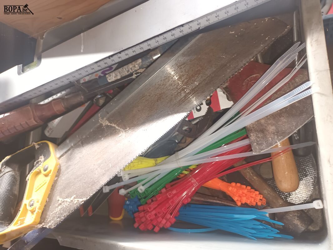 Lot werkmateriaal en materiaalkoffers – foto 3 – kavel bij BOPA Auctions, Houthulst