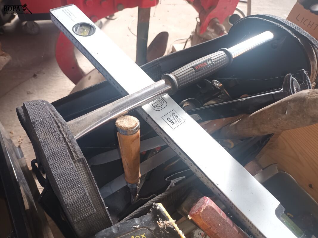 Lot werkmateriaal en materiaalkoffers – foto 6 – kavel bij BOPA Auctions, Houthulst