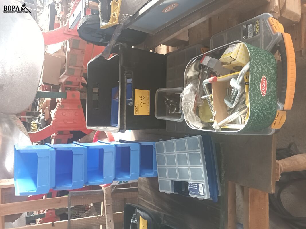 Sorteerbakken en materiaal – foto 2 – kavel bij BOPA Auctions, Houthulst