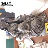 Beeld Maria met kind in gips – kavel bij BOPA Auctions, Hooglede