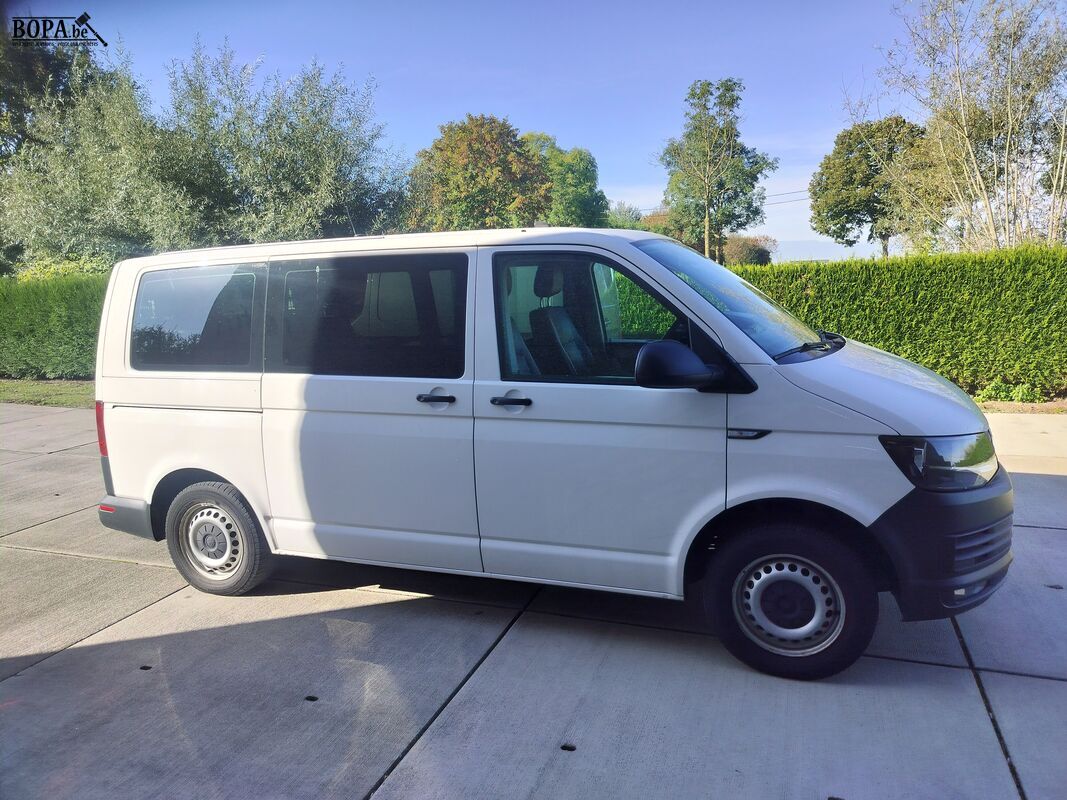 VW combi (2017-chass.WV2ZZZ7HZHH044385) – foto 5 – kavel bij BOPA Auctions, Ieper