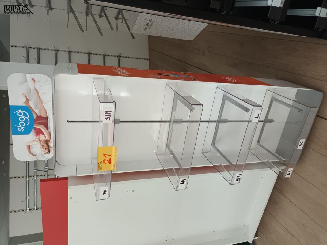 Winkelrek Sloggi – foto 4 – kavel bij BOPA Auctions, Wervik