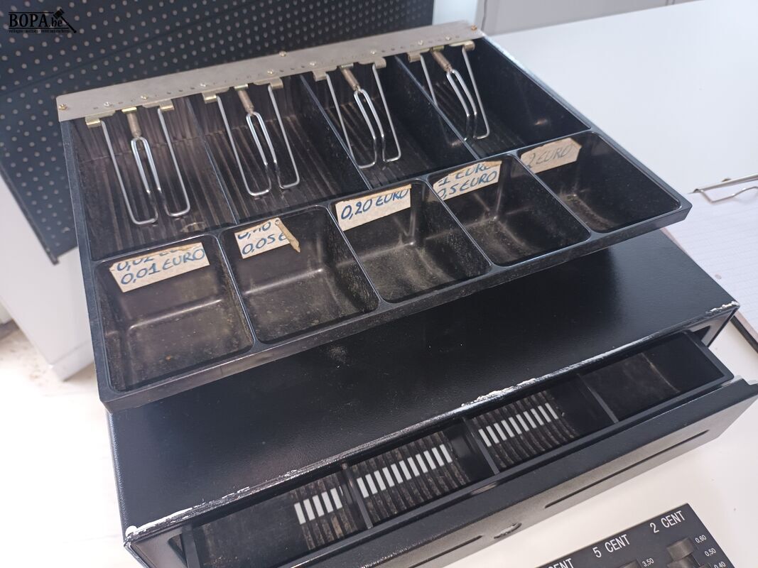 Geldlades. 3 stuks – foto 3 – kavel bij BOPA Auctions, Wervik