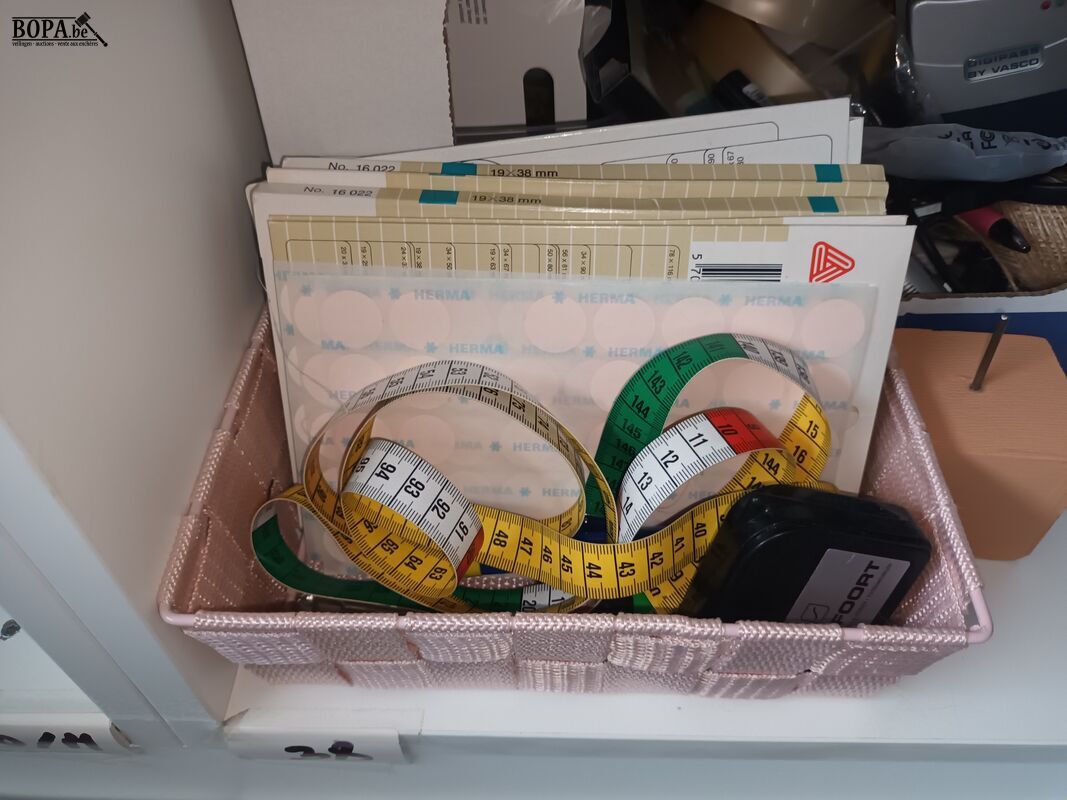 Klein kantoormateriaal – foto 3 – kavel bij BOPA Auctions, Wervik