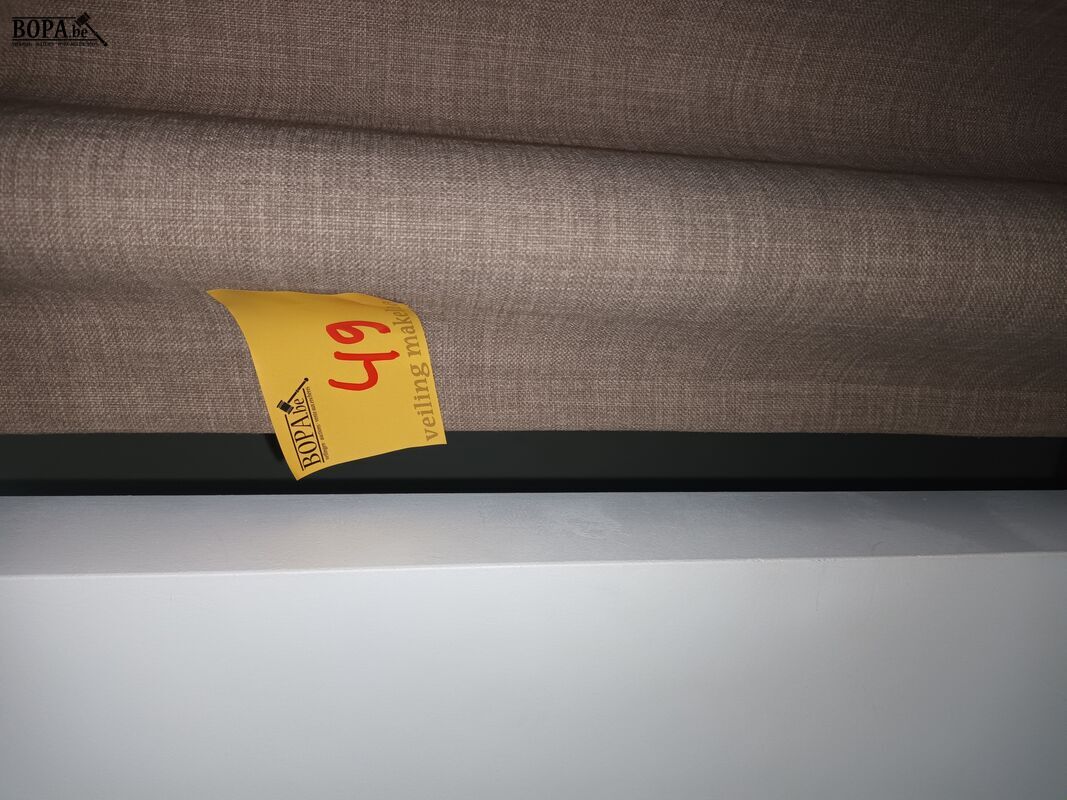 Gordijn voor pashokje – foto 3 – kavel bij BOPA Auctions, Wervik