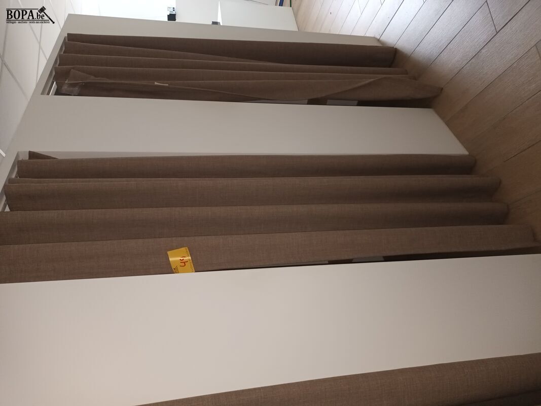 Gordijn voor pashokje – foto 3 – kavel bij BOPA Auctions, Wervik