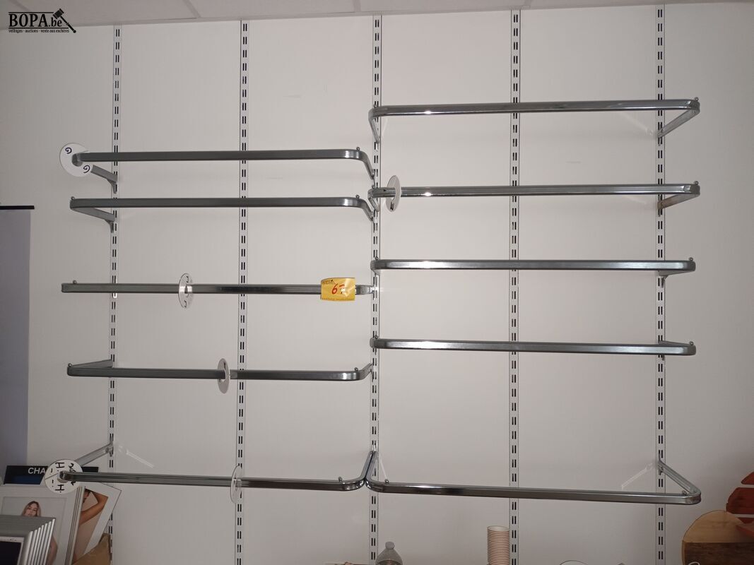 Insteek kledingroedes. 10 stuks – foto 2 – kavel bij BOPA Auctions, Wervik