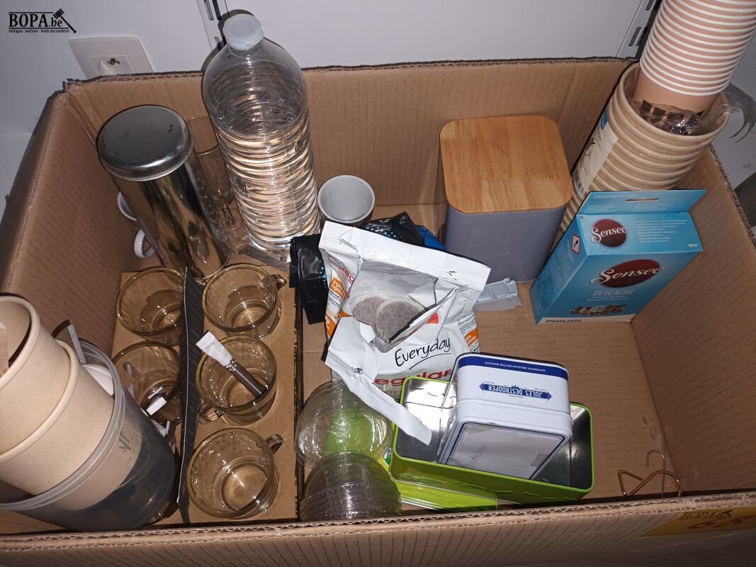 Senseo apparaat en toebehoren – foto 4 – kavel bij BOPA Auctions, Wervik