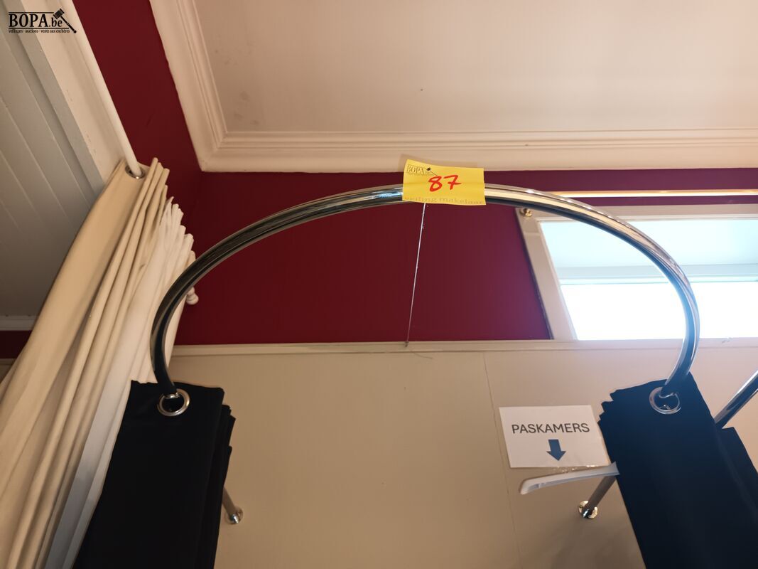 Pashokje – foto 4 – kavel bij BOPA Auctions, Wervik