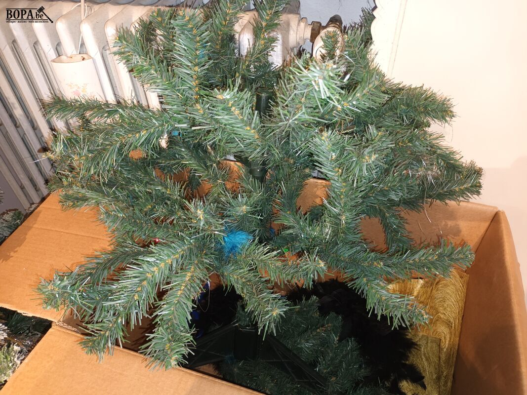 Kerstbomen en kerstdecoratie – foto 4 – kavel bij BOPA Auctions, Wervik