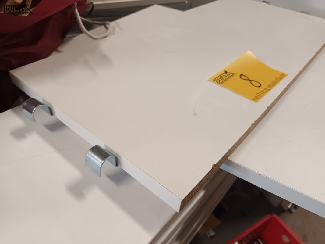 Legplanken voor winkelrek. 10 stuks – foto 4 – kavel bij BOPA Auctions, Ieper