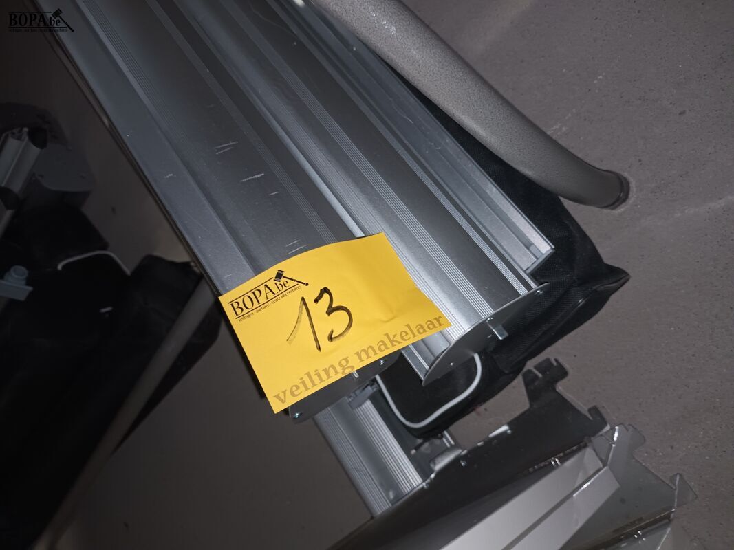 Roll-up banners. 5 stuks – foto 3 – kavel bij BOPA Auctions, Ieper