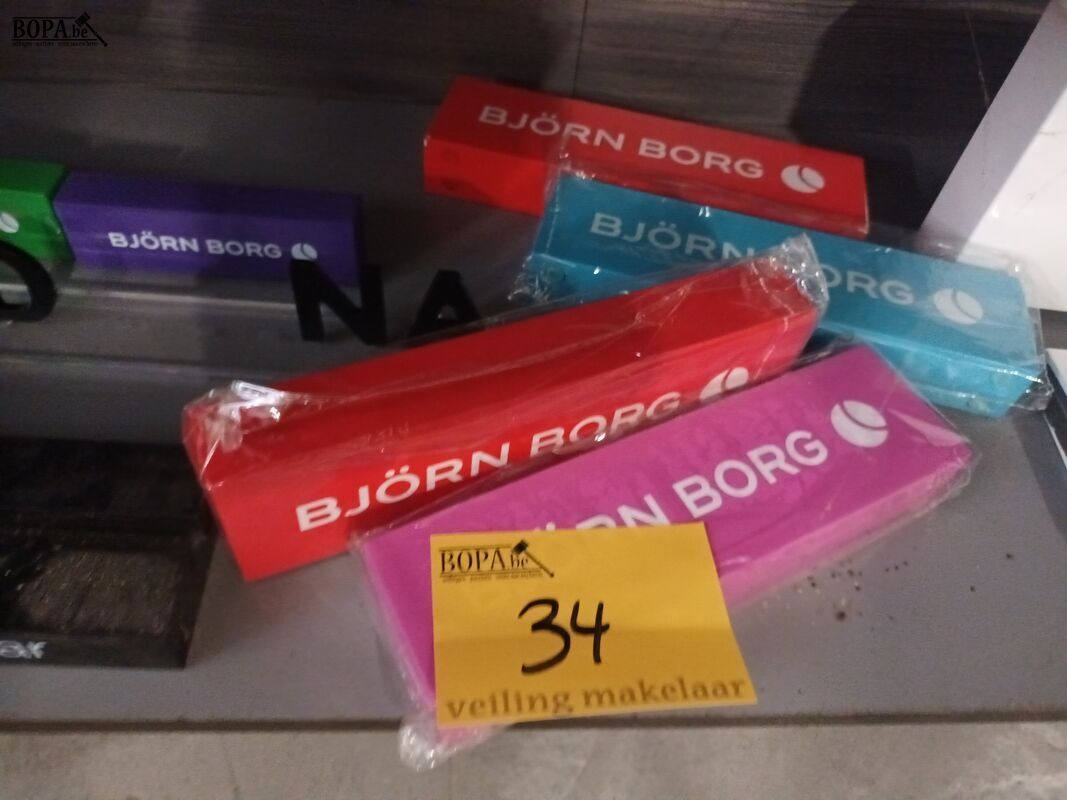 Promotiemateriaal. 18 stuks – foto 2 – kavel bij BOPA Auctions, Ieper