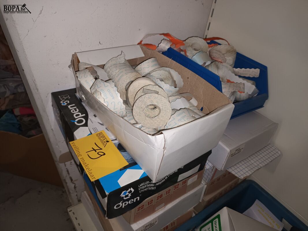 Prijsetiketten. 16 dozen – foto 4 – kavel bij BOPA Auctions, Ieper