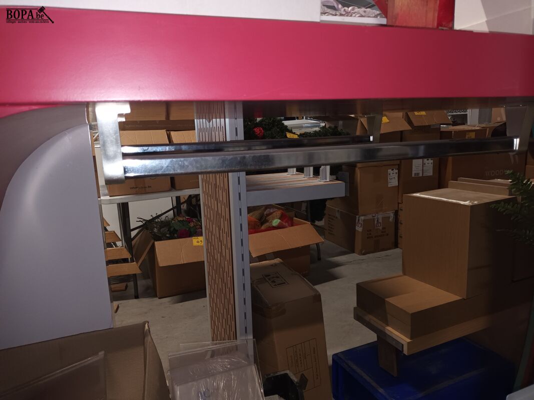 Winkelmeubel – foto 3 – kavel bij BOPA Auctions, Ieper
