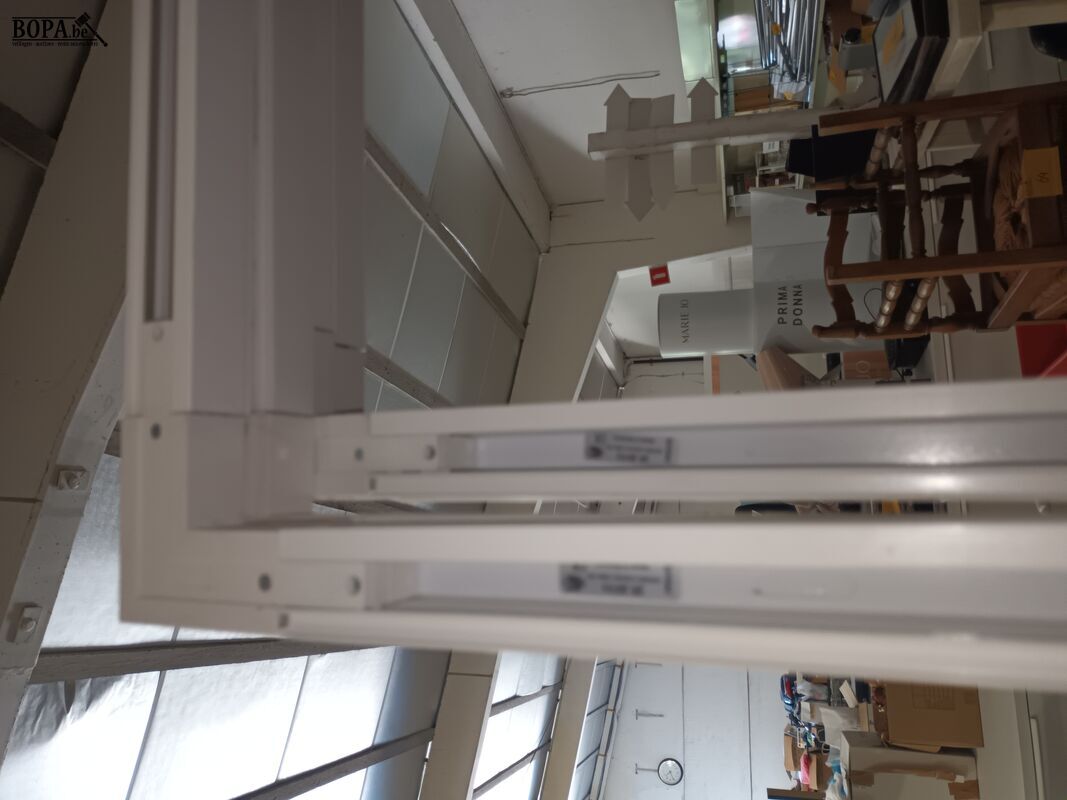 Rails voor ophanging spots. 4 stuks – foto 4 – kavel bij BOPA Auctions, Ieper