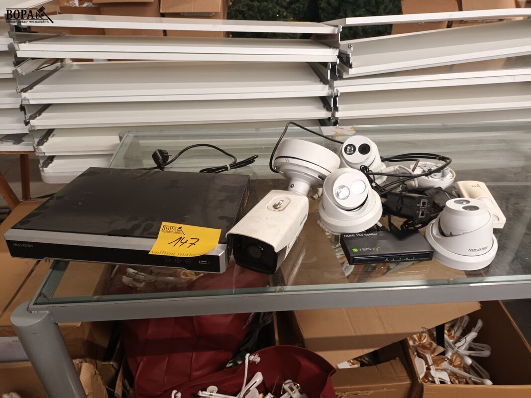 Hikvision bewakingssysteem – foto 2 – kavel bij BOPA Auctions, Ieper