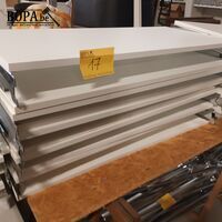 Legplanken voor winkelrek. 10 stuks – kavel bij BOPA Auctions, Ieper