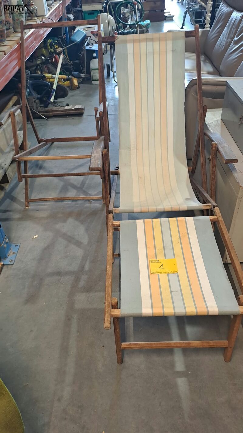 Vintage strandstoelen - 2 stuks + 1 voetensteun – foto 4 – kavel bij BOPA Auctions, Aarsele