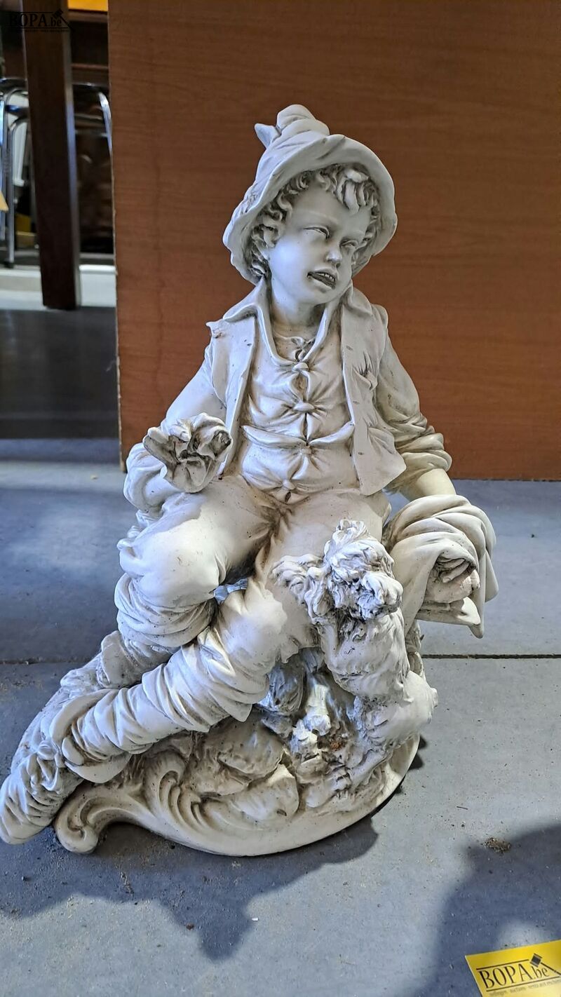 Decoratieve tuinbeelden - 2 stuks -jongen met hond, meisje m – foto 4 – kavel bij BOPA Auctions, Aarsele