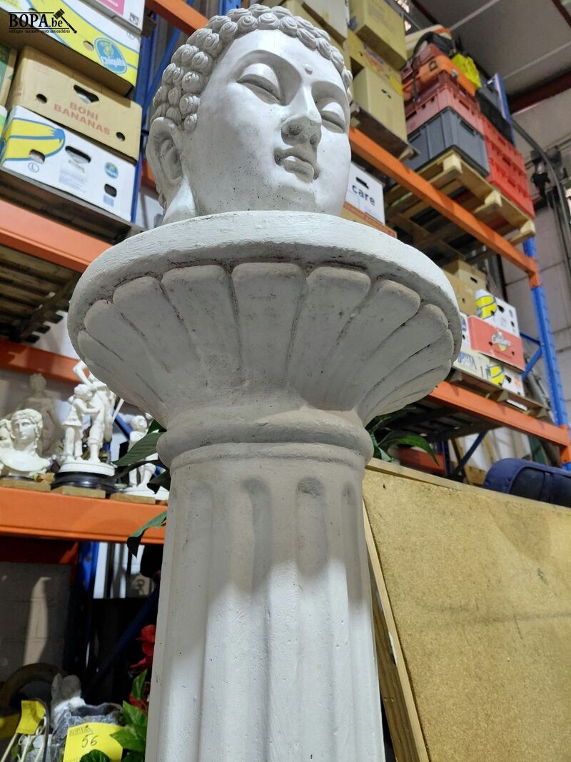 Klassieke witte zuil in steengoed – foto 6 – kavel bij BOPA Auctions, Aarsele