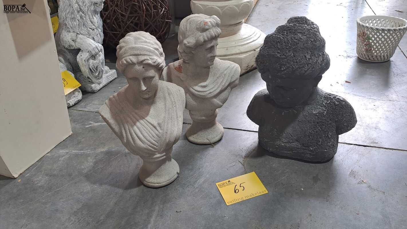 Beelden donkergrijze vrouwenbuste in steen, man en vrouw in – foto 2 – kavel bij BOPA Auctions, Aarsele