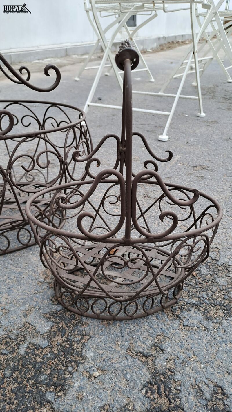 Vintage landelijke metalen draadmanden met booghandgreep - 2 – foto 3 – kavel bij BOPA Auctions, Aarsele