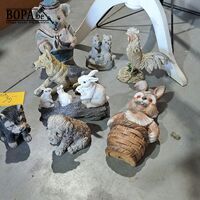Tuinbeelden thema dieren: honden, beertjes, konijnen - 8 stu – kavel bij BOPA Auctions, Aarsele