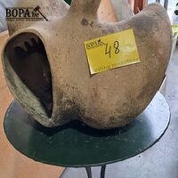 Unieke bloempot, assymmetrische appel – kavel bij BOPA Auctions, Aarsele