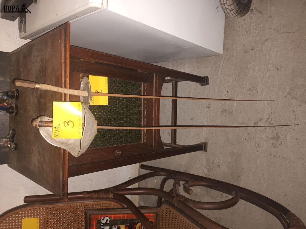 Antieke schermdegens. 2 stuks – foto 2 – kavel bij BOPA Auctions, Ieper