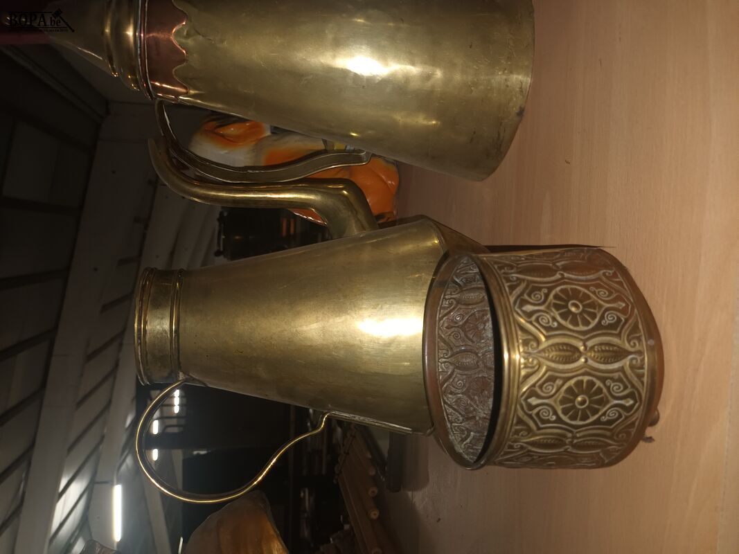 Koperen kannen en potje. 4 stuks – foto 5 – kavel bij BOPA Auctions, Ieper