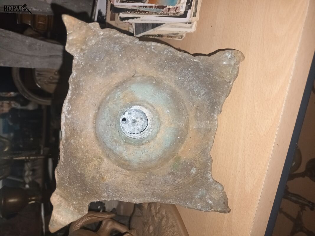 Metalen beelden. 2 stuks – foto 5 – kavel bij BOPA Auctions, Ieper