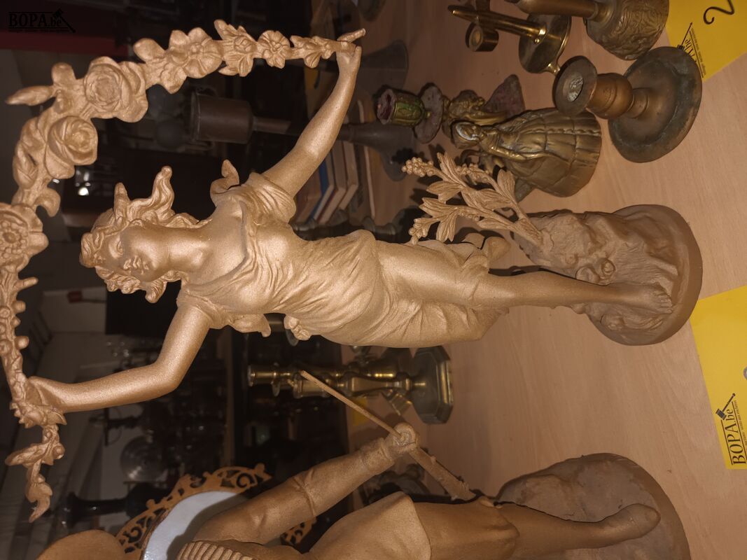 Metalen beelden. 2 stuks – foto 4 – kavel bij BOPA Auctions, Ieper