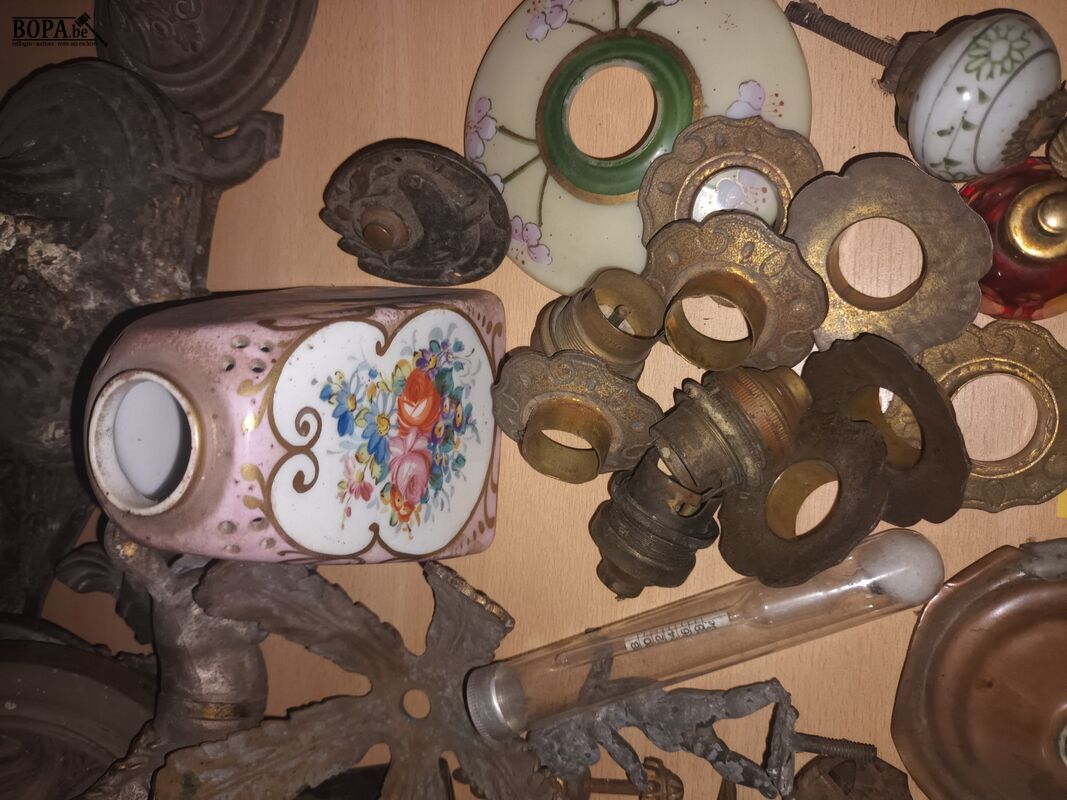 Onderdelen van antieke decoratie – foto 7 – kavel bij BOPA Auctions, Ieper