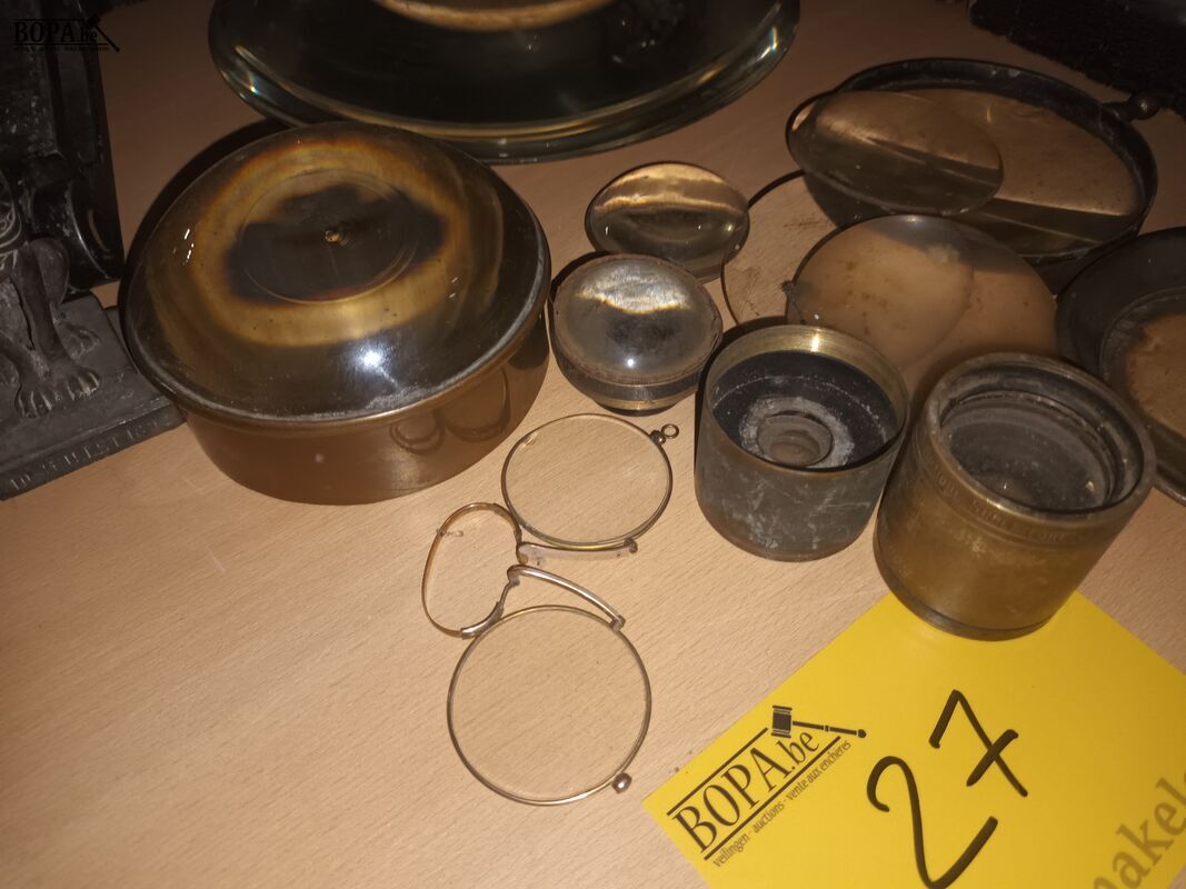 Antieke lenzen en knijpbril. 13 stuks – foto 5 – kavel bij BOPA Auctions, Ieper