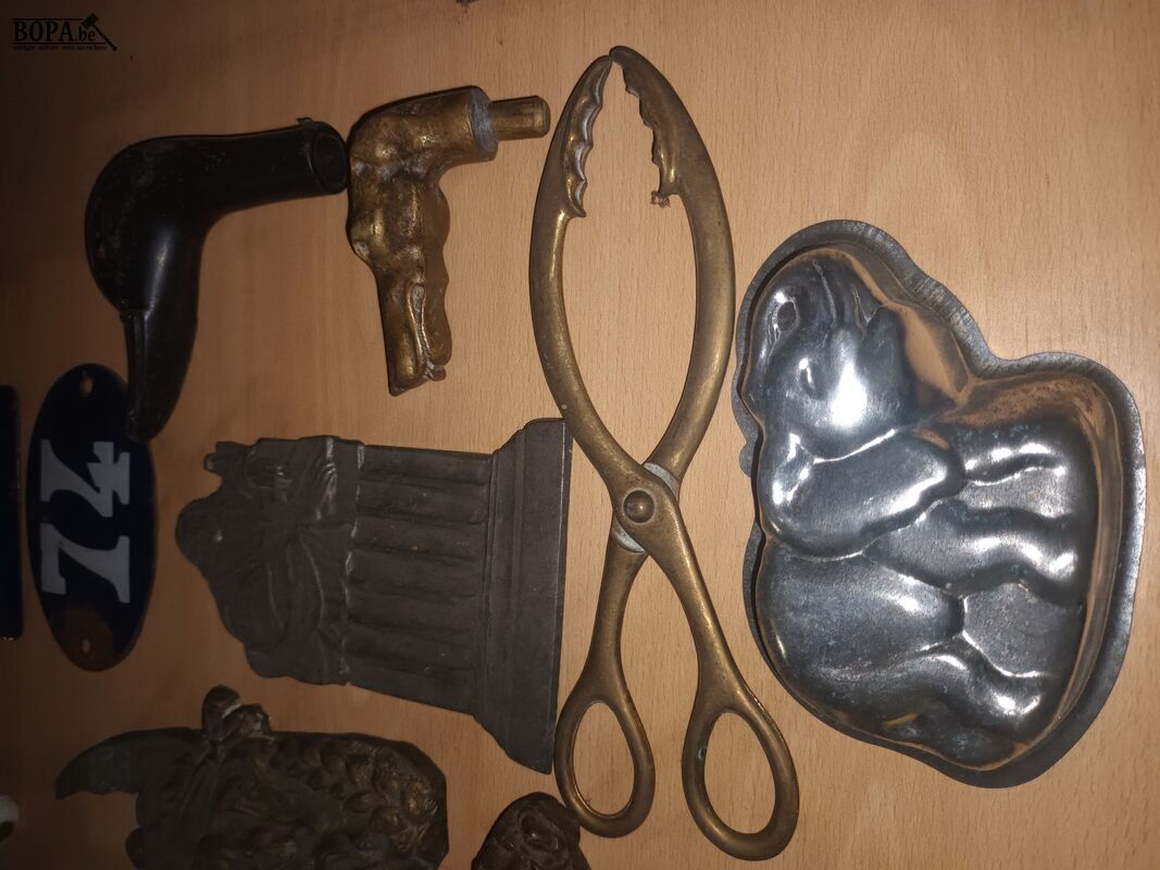 Antieke snuisterijen. 13 stuks – foto 5 – kavel bij BOPA Auctions, Ieper