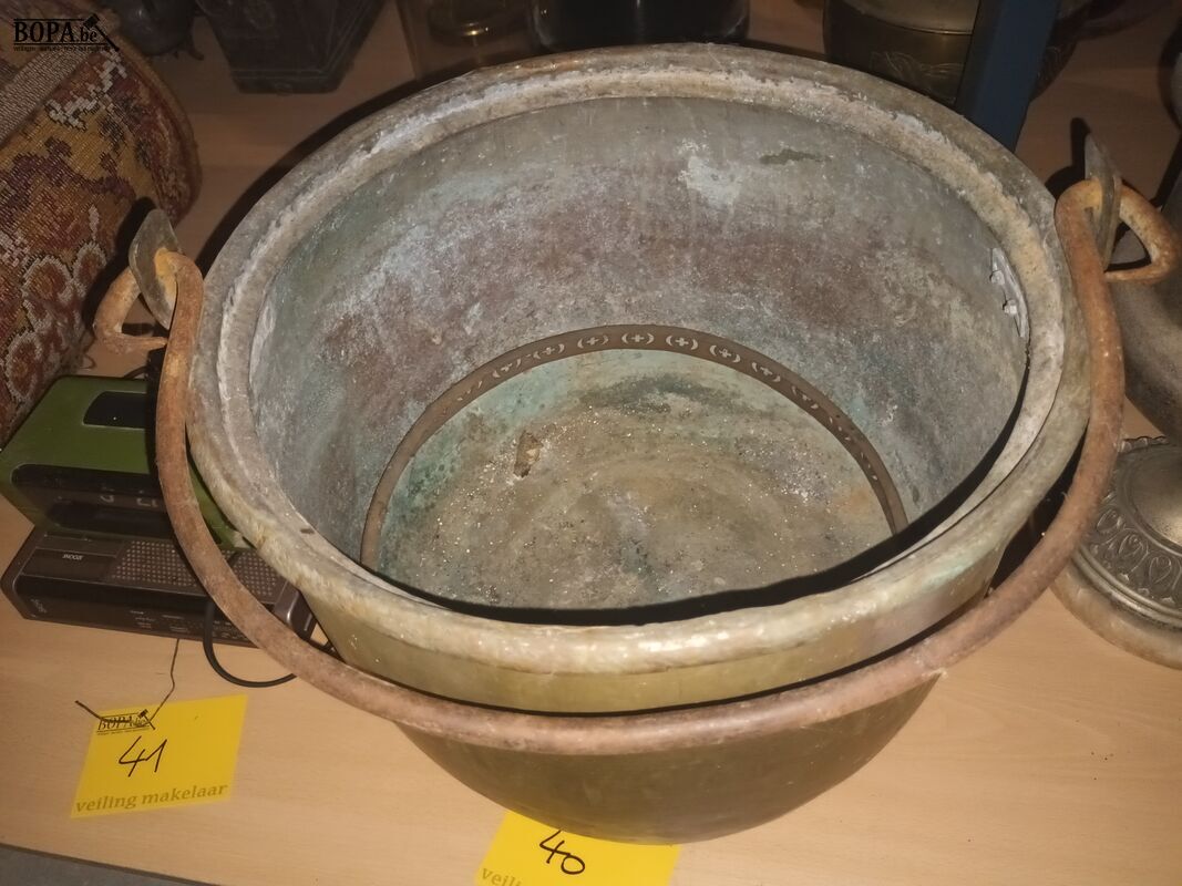 Antieke koperen ketel – foto 3 – kavel bij BOPA Auctions, Ieper