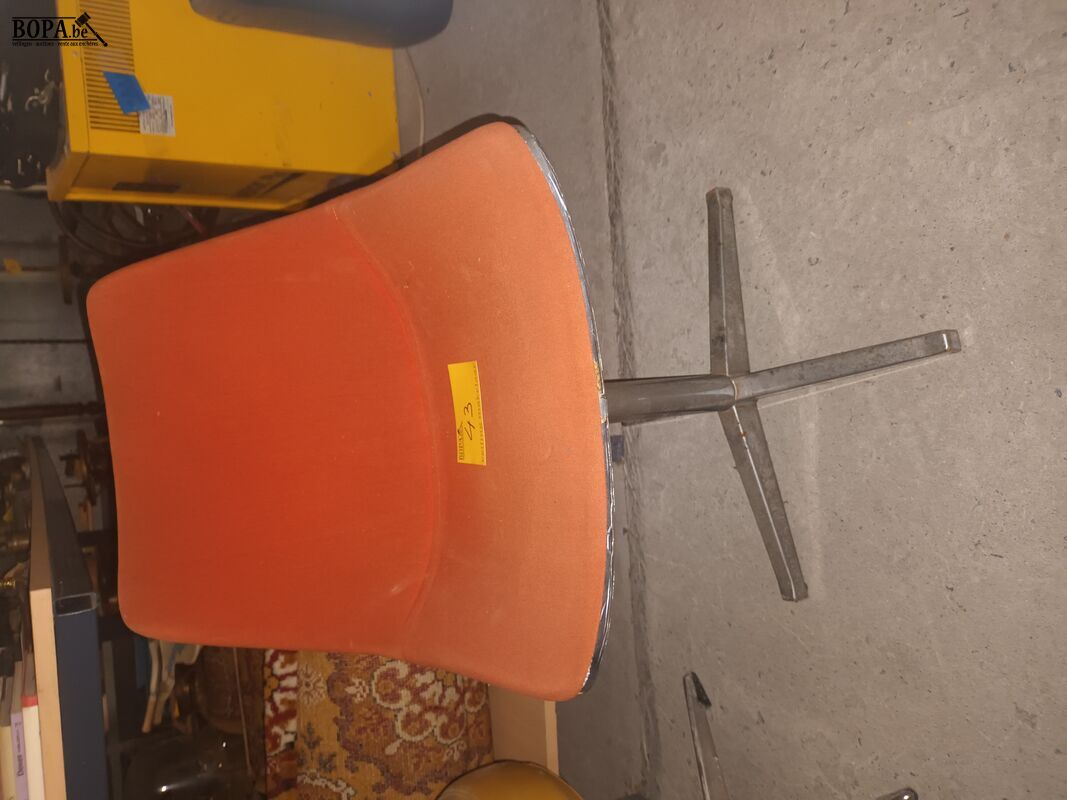 Design draaistoel L202 – foto 2 – kavel bij BOPA Auctions, Ieper