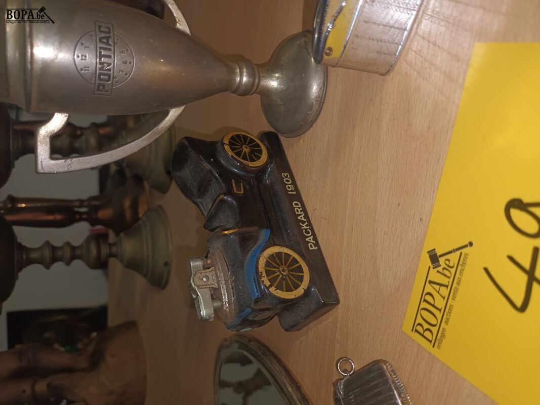 Oude aanstekers. 4 stuks – foto 4 – kavel bij BOPA Auctions, Ieper
