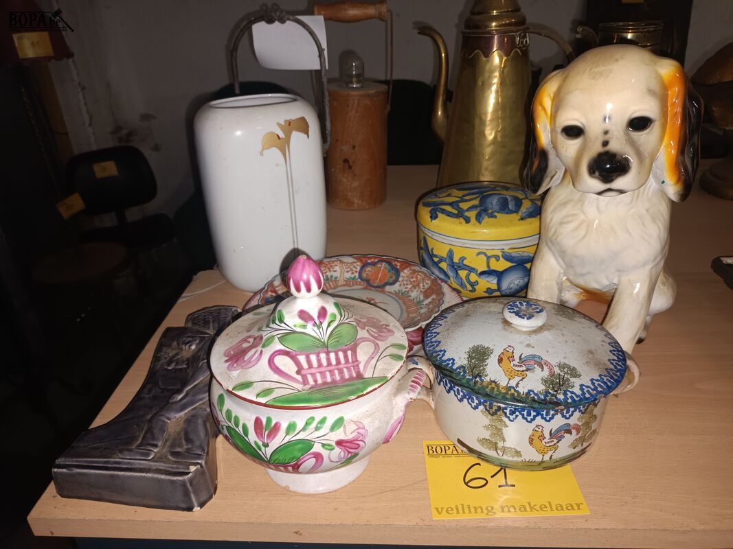 Decoratie in keramiek. 10 stuks – foto 2 – kavel bij BOPA Auctions, Ieper