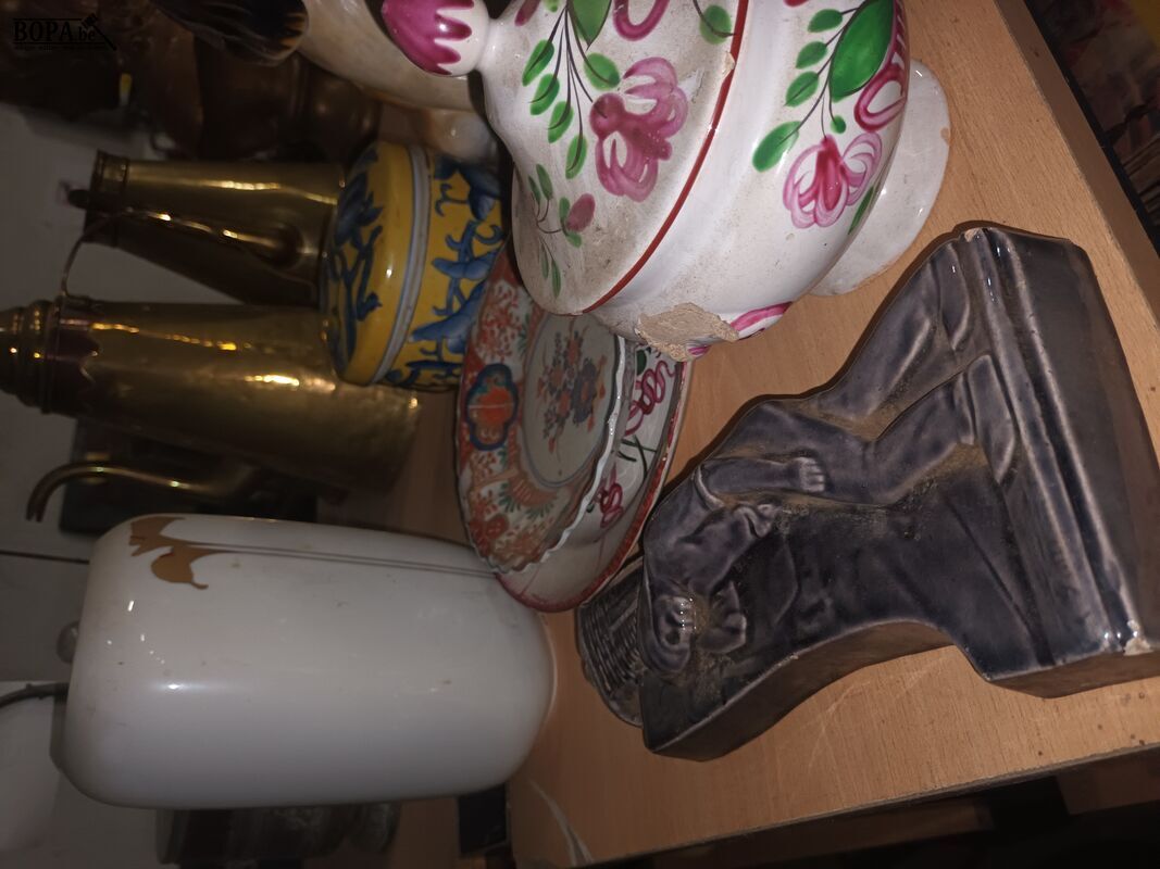 Decoratie in keramiek. 10 stuks – foto 4 – kavel bij BOPA Auctions, Ieper