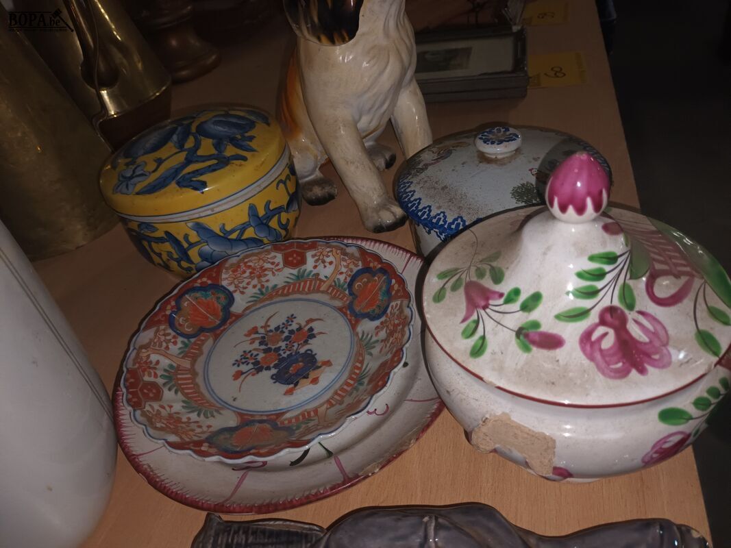 Decoratie in keramiek. 10 stuks – foto 5 – kavel bij BOPA Auctions, Ieper