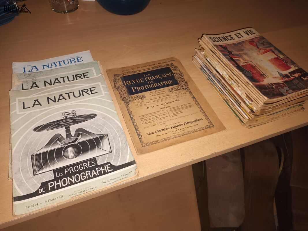 Magazines over wetenschap. 26 stuks – foto 2 – kavel bij BOPA Auctions, Ieper