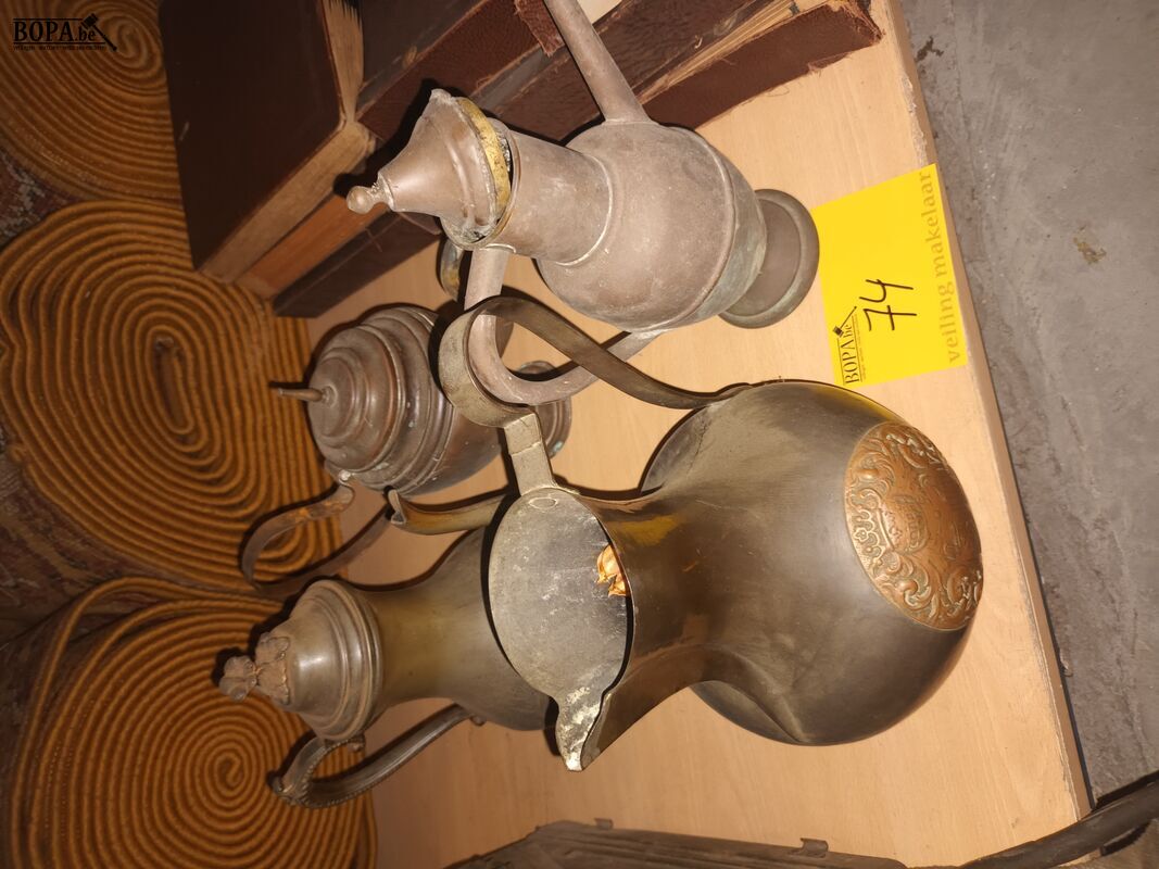 Koperen kannen. 4 stuks – foto 2 – kavel bij BOPA Auctions, Ieper
