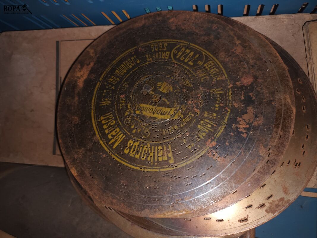 Antieke muziekdragers – foto 3 – kavel bij BOPA Auctions, Ieper